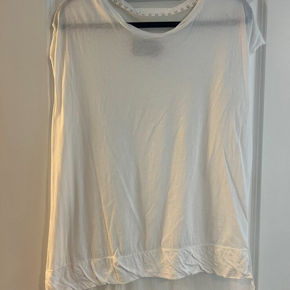 Q House of Basics, White Sheer Back Top - S
